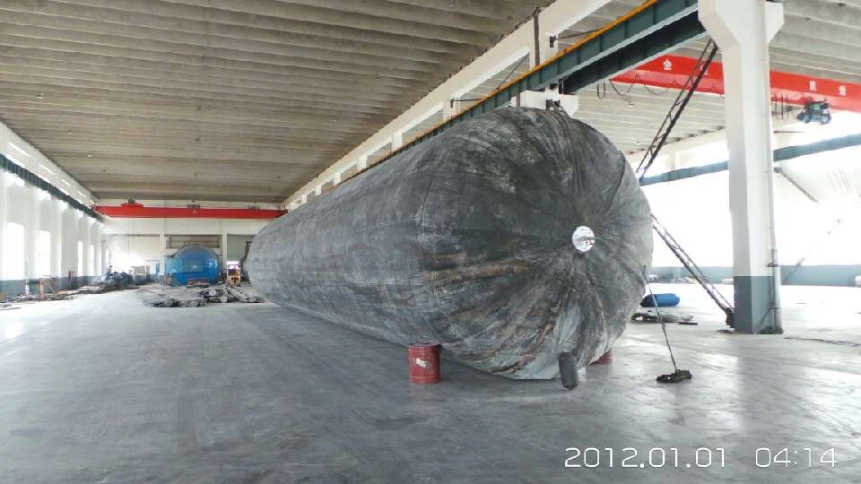 Professional Ship Launching Air Bags / Marine Salvage Air Lift Bags 24 Months Warranty